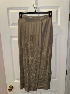 Jones New York Taupe Embroidered Maxi Skirt